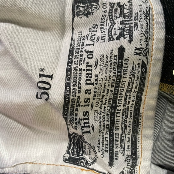 Levi’s 501 Black Denim Jeans Men’s 36x30 Button Fly Straight Leg Classic Vintage - Picture 2 of 10